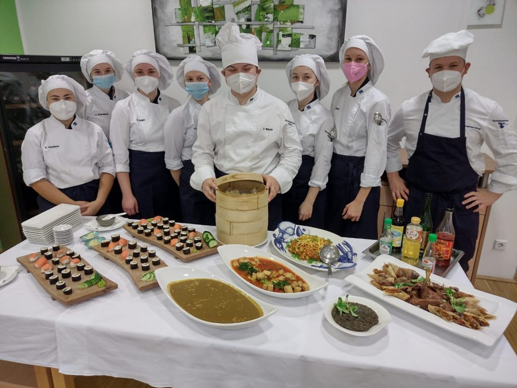 Die III.HLT mit ihren Leckerbissen