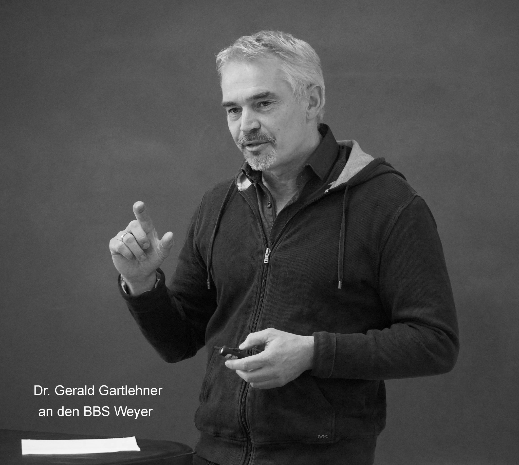 Dr. Gerald Gartlehner hält Vortrag an den BBS Weyer BBS Weyer