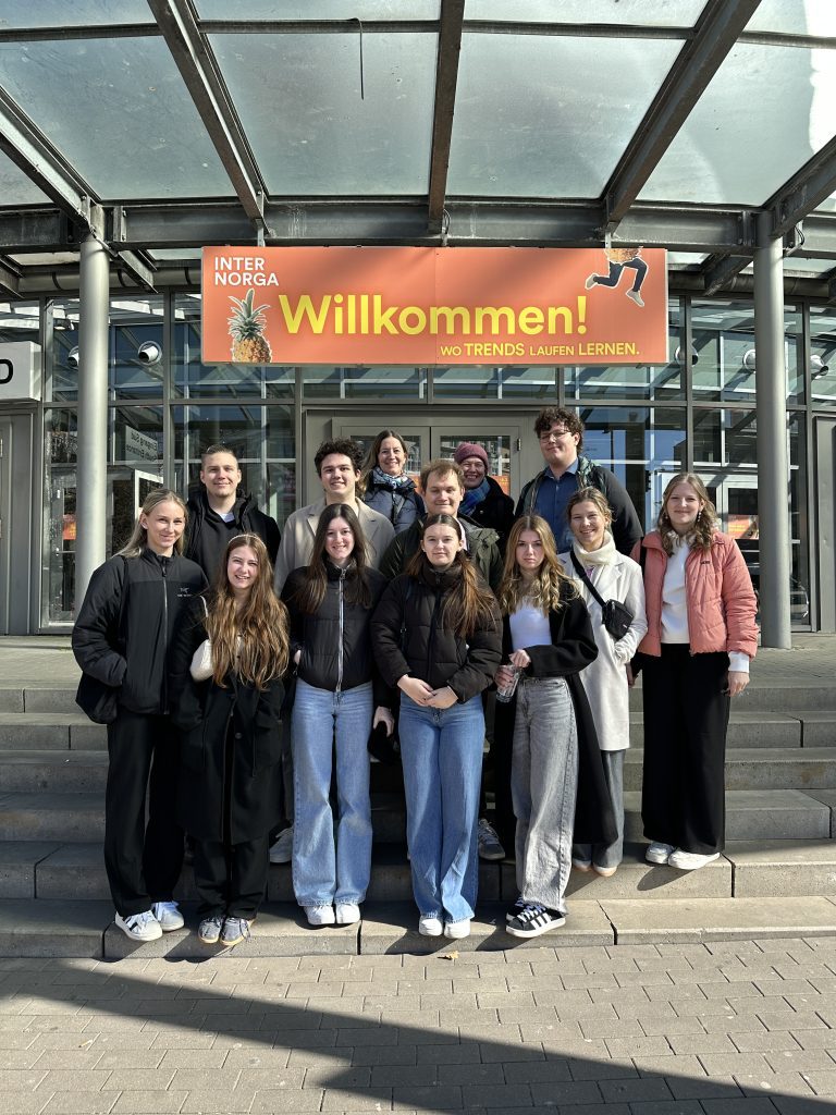 Schülergruppe, Messehalle Hamburg, Internorga